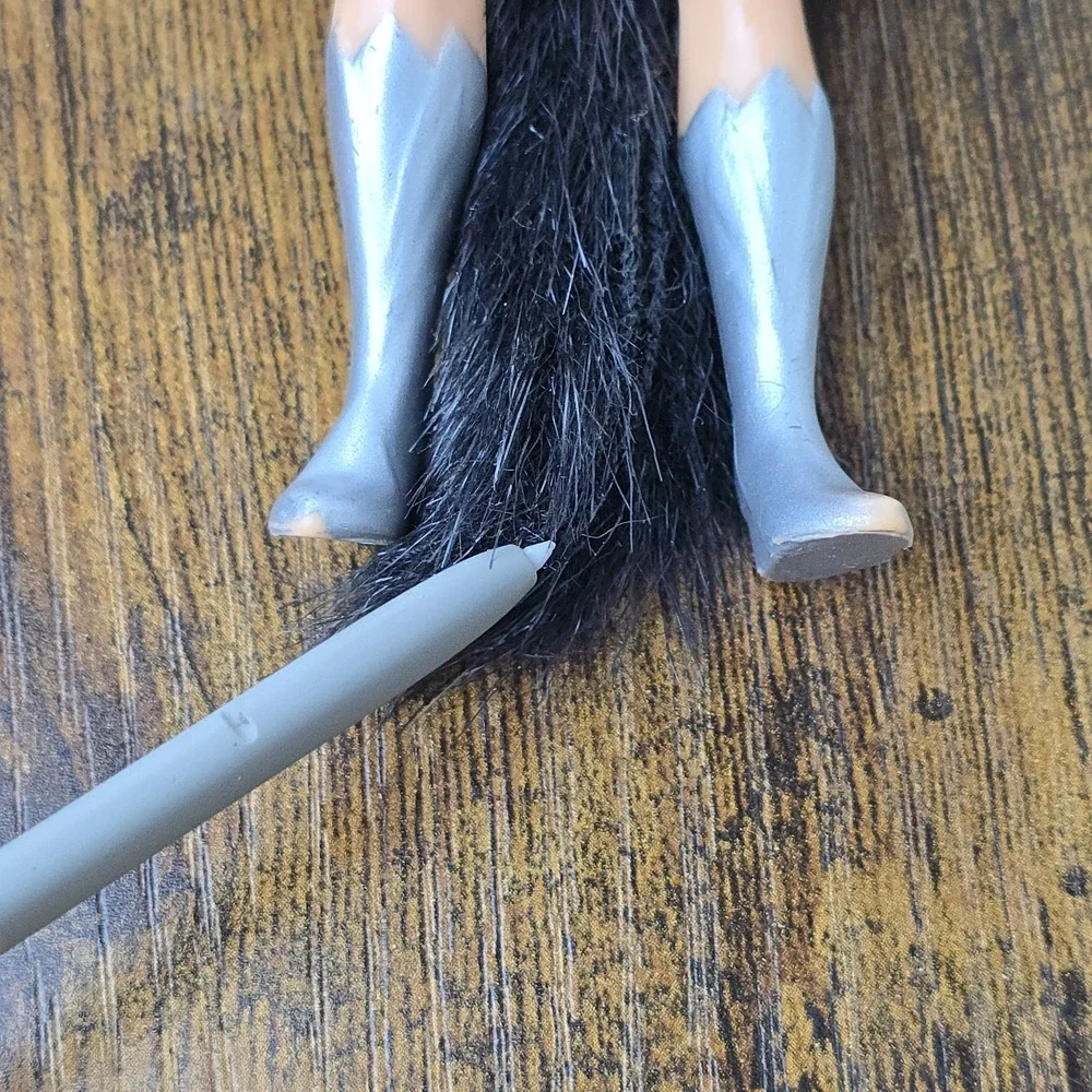 Vintage 1984 Mattel Princess of Power Catra Action Figure with Tail Skirt Shield